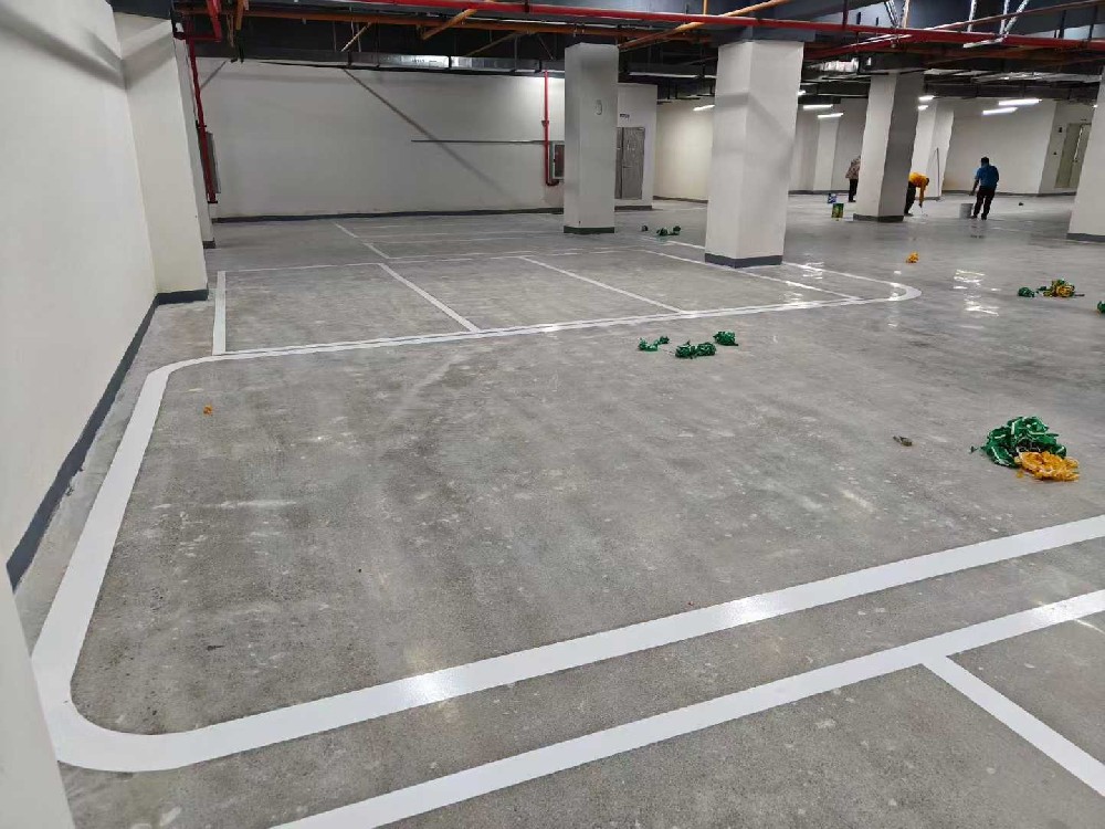 廣州黃埔軍校小學地下車庫平涂地坪工程